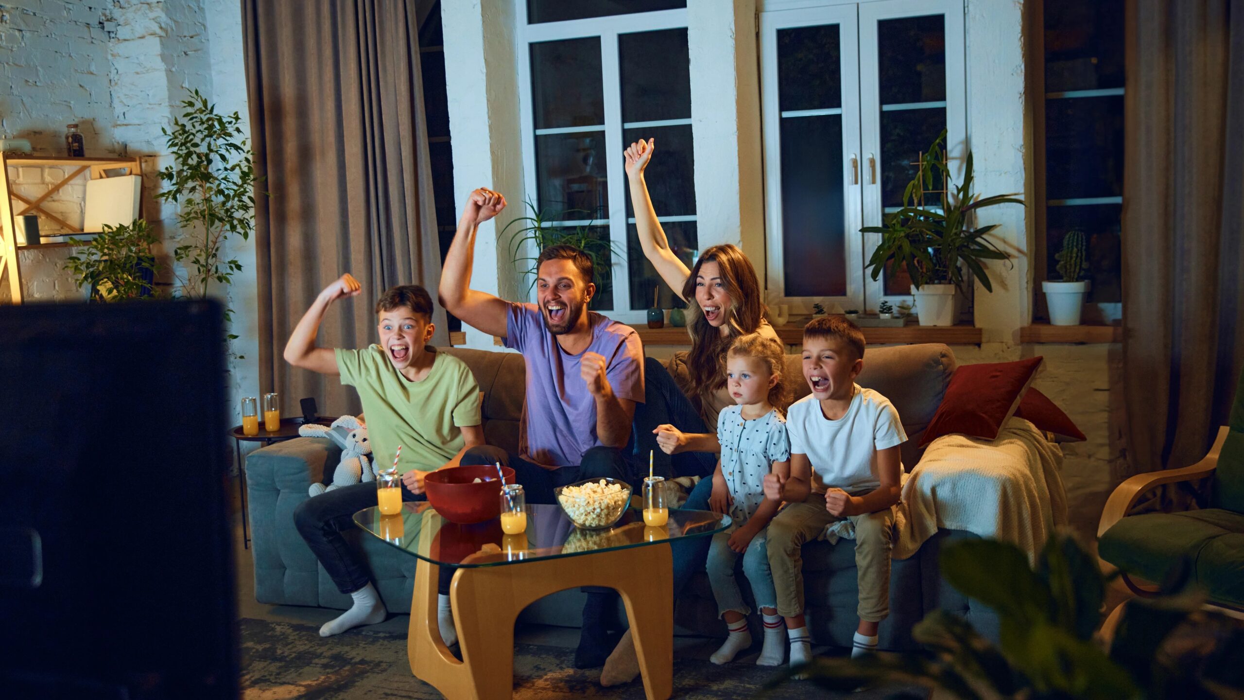 Кабельно-цифрове телебачення та Інтернет в одному тарифі!